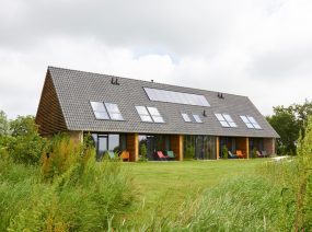 gruppenunderkunft 16 personen Friesland Lauwersmeer Niederlande