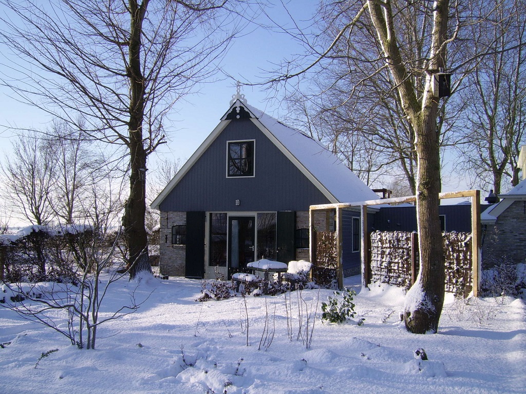 cosy holiday home in winter